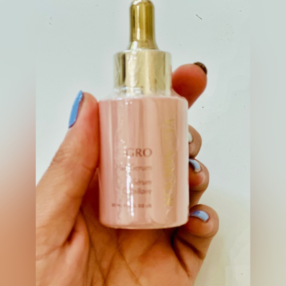 NWT VEGAMOUR GRO HAIR SERUM, 30 mL